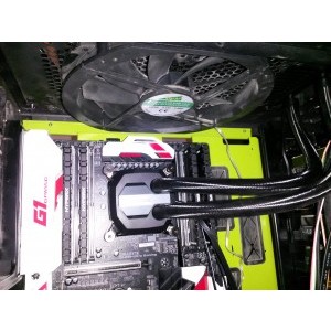 Pompa deasupra unui i7 6800K