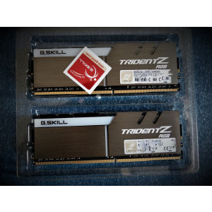 Memorie G.Skill Trident Z RGB 16GB DDR4 3000MHz CL16 Dual Channel