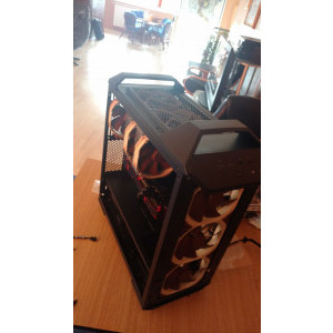 CoolerMaster MC500, cooling asigurat de Noctua :D