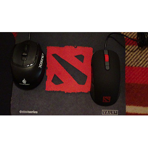 Mouseul Kana dota2 in comparatie cu Cm Storm XHornet