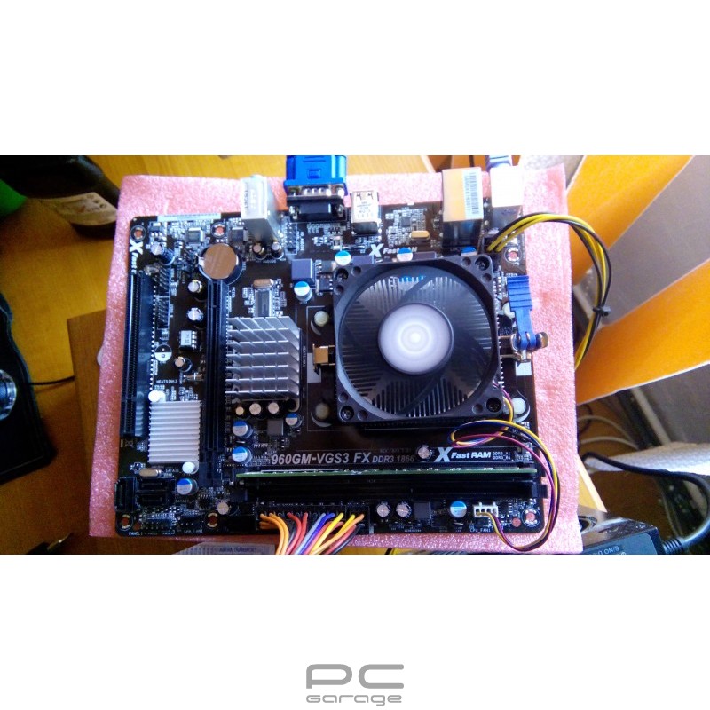 Placa de baza ASRock 960GM-VGS3 FX - PC Garage