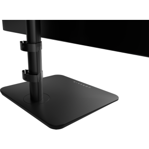 Corsair Gaming XENEON 31.5 inch UHD IPS 1 ms 144 Hz USB-C HDR FreeSync Premium & G-Sync Compatible Plastic Stand