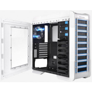 Thermaltake Chaser A31 Snow Edition White