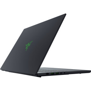 Razer Gaming 16'' Blade 16, QHD+ OLED 240Hz, Procesor AMD Ryzen™ AI 9 365 (24M Cache, up to 5.0 GHz), 32GB LPDDR5X, 1TB SSD, GeForce RTX 5070 8GB, Win 11 Home, Black