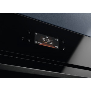 Electrolux EOB8S39WZ, Electric, 70 L, Multifunctional, SteamBoost, Inchidere amortizata, Senzor gatire, Grill, Control touch, Clasa A++, Negru