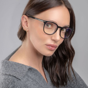 Gunnar Davis Onyx Amber