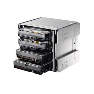Cooler Master 4-IN-3 Device Module