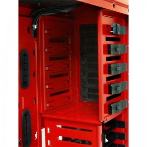 NZXT Phantom red