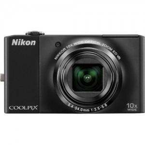 Nikon CoolPix S8000 black + card 4GB + husa CS-S22