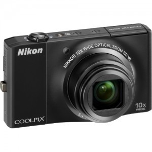 Nikon CoolPix S8000 black + card 4GB + husa CS-S22