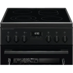 Electrolux LKR564277K, Vitroceramica, 4 zone de gatit, SteamBake , Autocuratare catalitica, Timer, Grill, AirFry, Clasa A, 50 cm, Negru