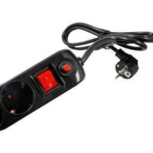 Spacer PP-5-18B-USB 5x Schuko, 2x USB, Black