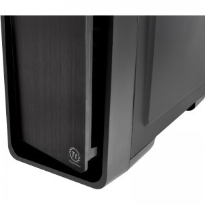 Thermaltake Urban S31 Window