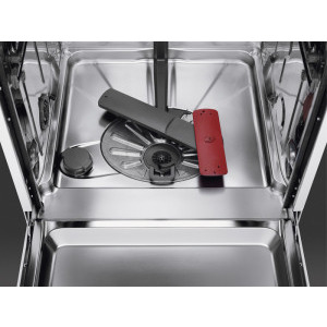 AEG FSK93718P, 15 seturi, 7 programe, Clasa D, ProClean, AirDry, QuickSelect, Spray Zone, Usa slide, Inverter, Brat SatelliteClean, Iluminare interioara, Time Beam, 60 cm