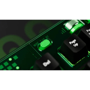 QwertyKey 100 Matrix RGB Black Liniar Prelubrifiat V2 Switch Mecanica