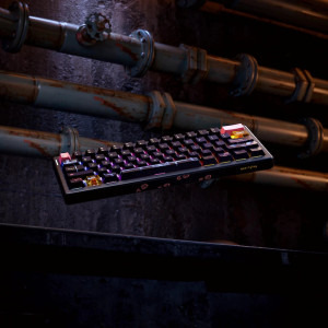 QwertyKey 61 Pro Fallout RGB Black Tactil Prelubrifiat V2 Switch Mecanica