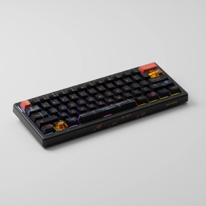 QwertyKey 61 Pro Fallout RGB Black Tactil Prelubrifiat V2 Switch Mecanica