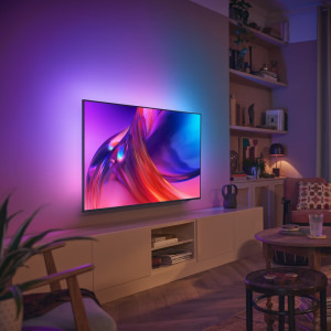 The One PUS8518 Ambilight TV