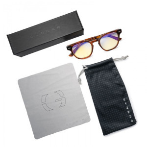 Gunnar Tioga Maroon - Rosewood Amber Mineral