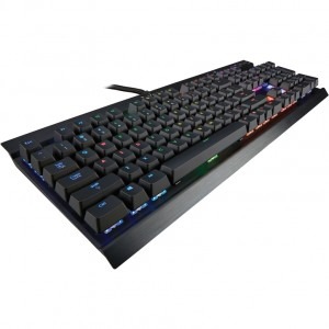 Corsair K70 - RGB LED - Cherry MX Red - Layout EU Mecanica