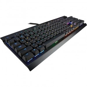 Corsair K70 - RGB LED - Cherry MX Brown - Layout US Mecanica