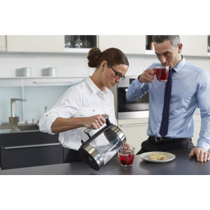 Russell Hobbs Elegance 23830-70, 2200W, 1.7L