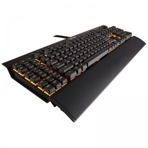 Corsair K95 - RGB LED - Cherry MX Red - Layout EU Mecanica