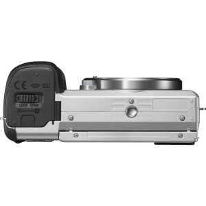 Sony Alpha 6100 Body Silver + Obiectiv E PZ 16-50 mm F3.5-5.6 OSS