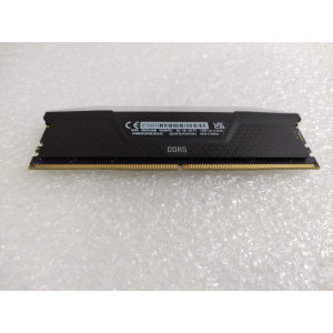 Memorie Corsair Vengeance RGB 8GB DDR5 5200MHz CL40